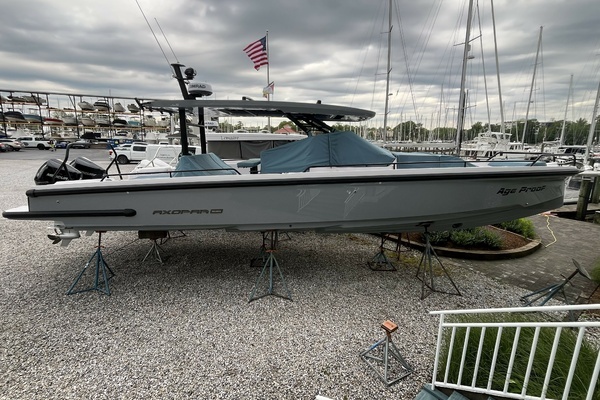 2025 Axopar 37