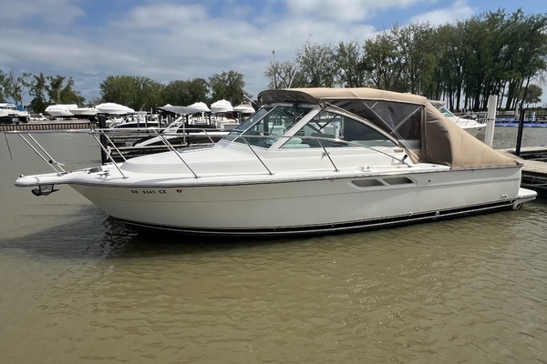2000 Tiara Yachts 29