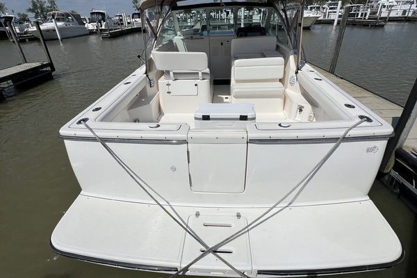 2000 Tiara Yachts 29