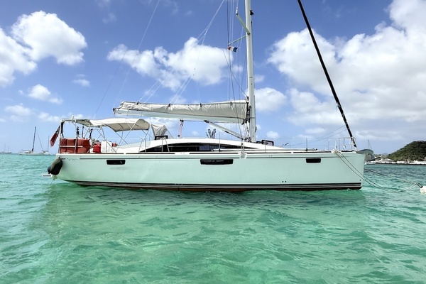 Blur 46ft Bavaria Yacht For Sale