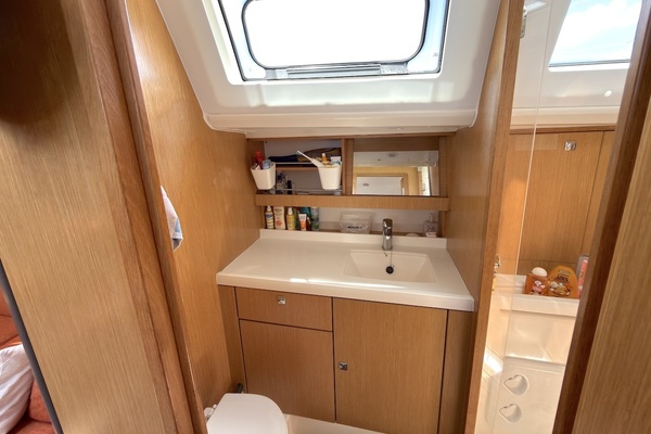 Blur 46ft Bavaria Yacht For Sale