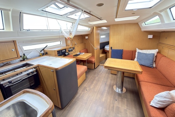 Blur 46ft Bavaria Yacht For Sale