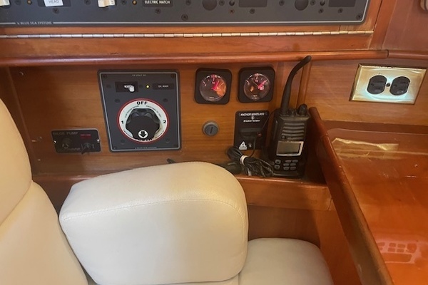 Thistle 37ft Tartan Yacht For Sale