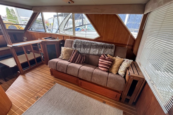 LOVE IS 44ft Chris Craft Yacht For Sale