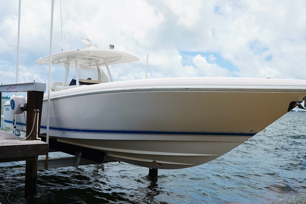 2015 Intrepid 37