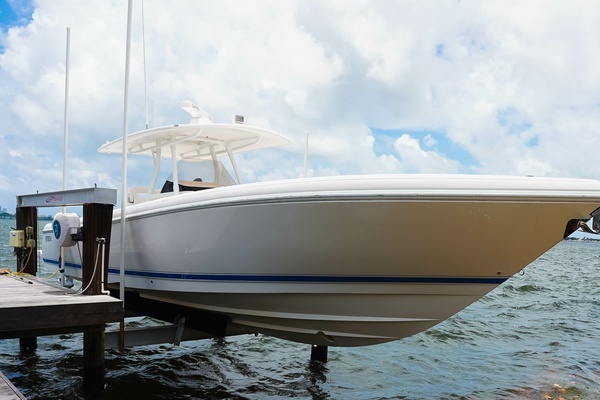 2015 Intrepid 37