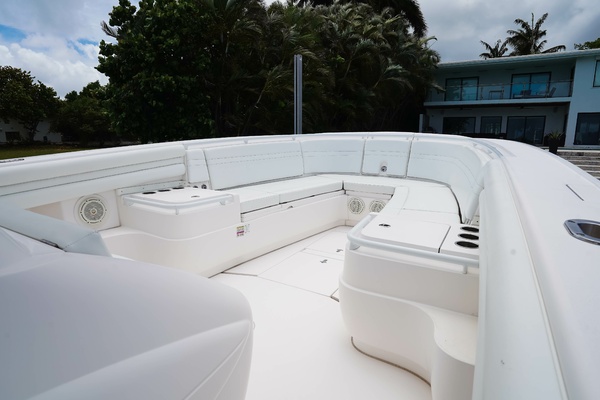 37ft Intrepid Yacht For Sale