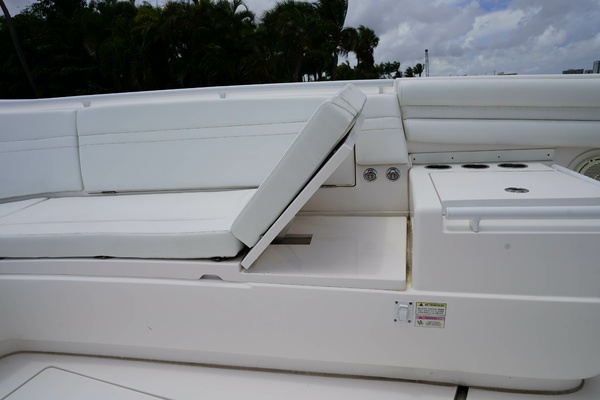 37ft Intrepid Yacht For Sale