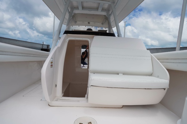 2015 Intrepid 37