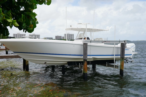 37ft Intrepid Yacht For Sale
