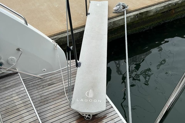 Crazy Idea 46ft Lagoon Yacht For Sale