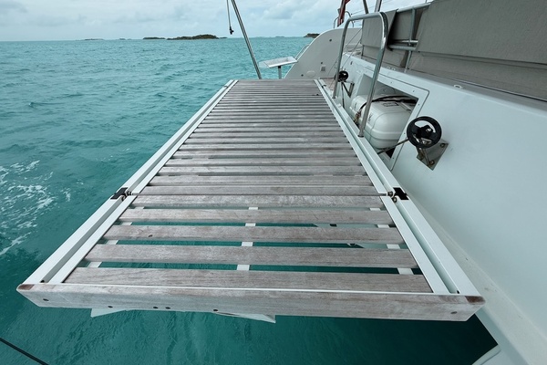 Crazy Idea 46ft Lagoon Yacht For Sale