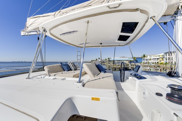 Crazy Idea 46ft Lagoon Yacht For Sale