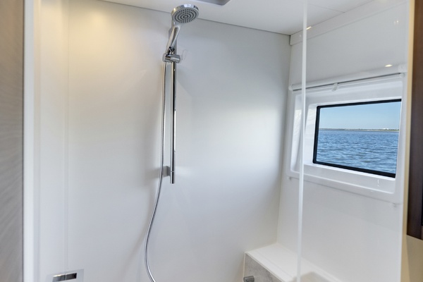 Crazy Idea 46ft Lagoon Yacht For Sale