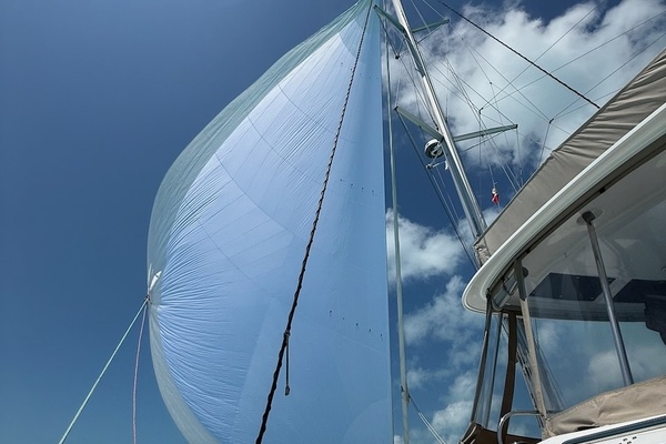 Crazy Idea 46ft Lagoon Yacht For Sale