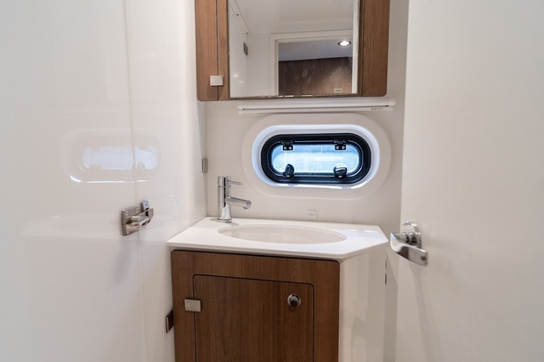 Bali 4.2 Yacht For Sale