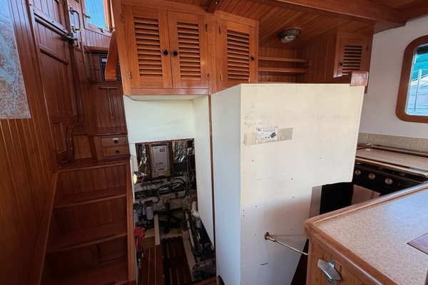Tucker 37ft Lord Nelson Yacht For Sale