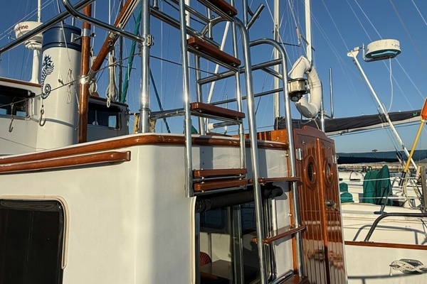 Tucker 37ft Lord Nelson Yacht For Sale