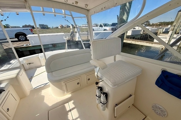 Tie One On 32ft Carolina Classic Yacht For Sale