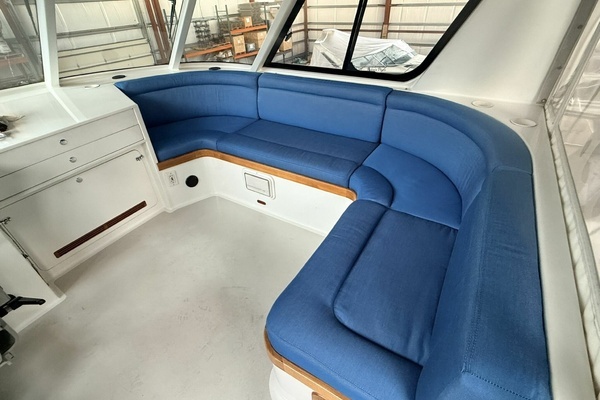 2002 Powercat 41