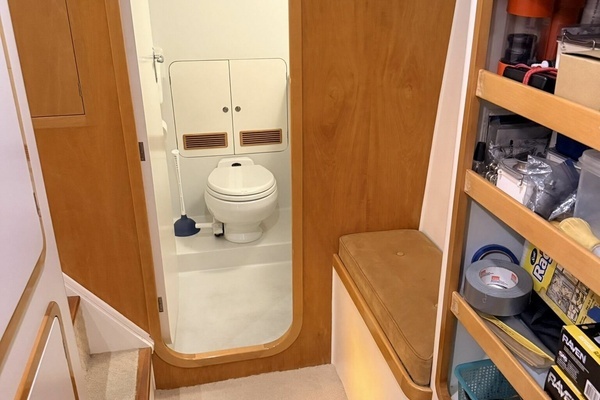2002 Powercat 41