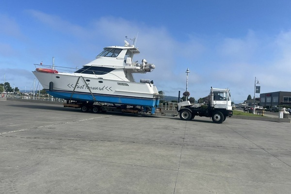 2002 Powercat 41