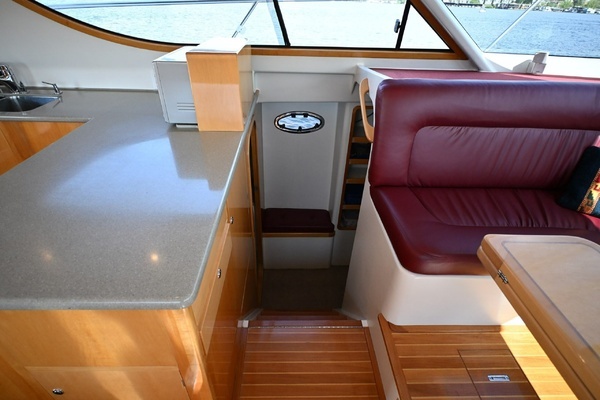 2002 Powercat 41