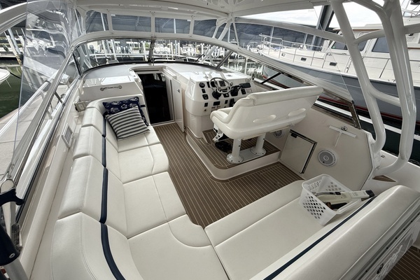 2016 Intrepid 43