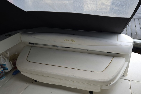 29ft Sea Ray Yacht For Sale