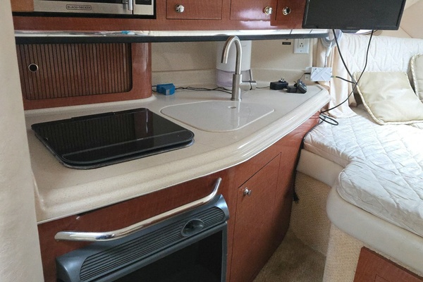 29ft Sea Ray Yacht For Sale