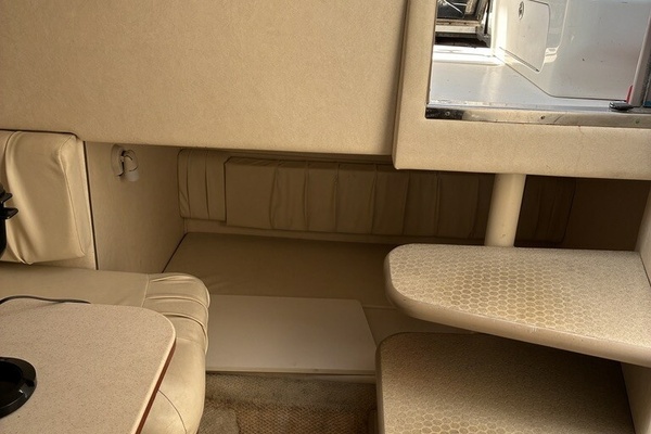 29ft Sea Ray Yacht For Sale