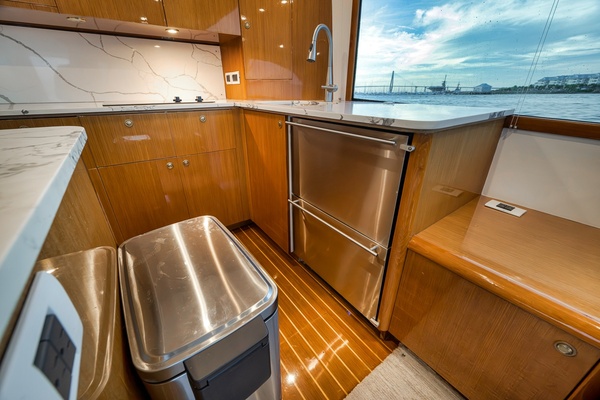 Incognito 58ft Weaver Yacht For Sale