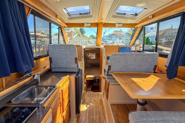 26ft Cutwater Yacht For Sale