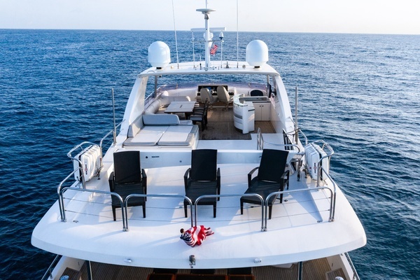 2010 Princess 95