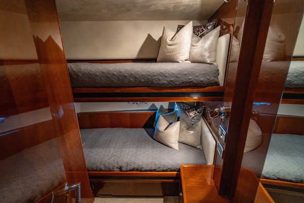 Oasis 95ft Princess Yacht For Sale