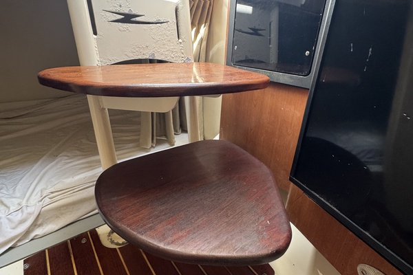 33ft Hydra Sports Yacht For Sale