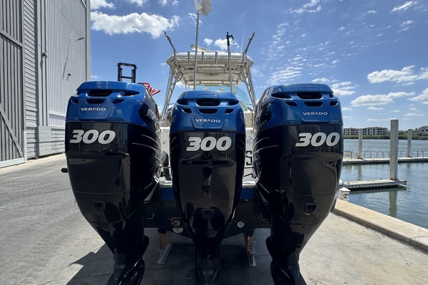 33ft Hydra Sports Yacht For Sale