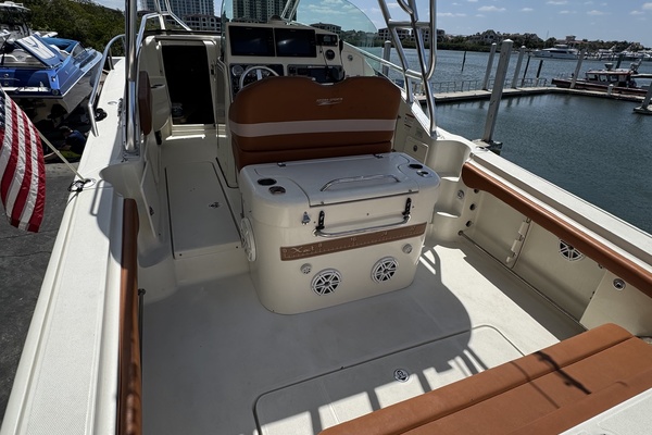 33ft Hydra Sports Yacht For Sale
