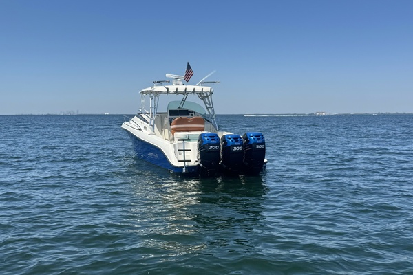 33ft Hydra Sports Yacht For Sale