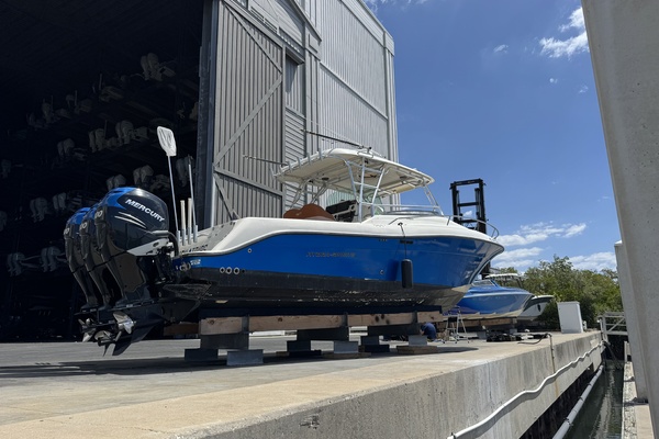 33ft Hydra Sports Yacht For Sale