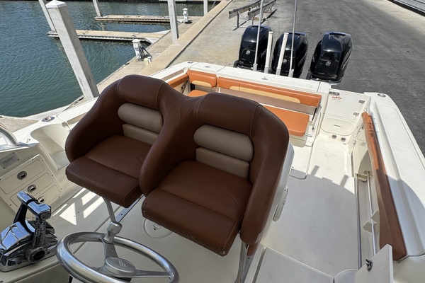 33ft Hydra Sports Yacht For Sale