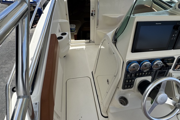 33ft Hydra Sports Yacht For Sale