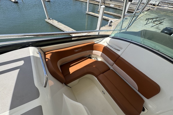 33ft Hydra Sports Yacht For Sale