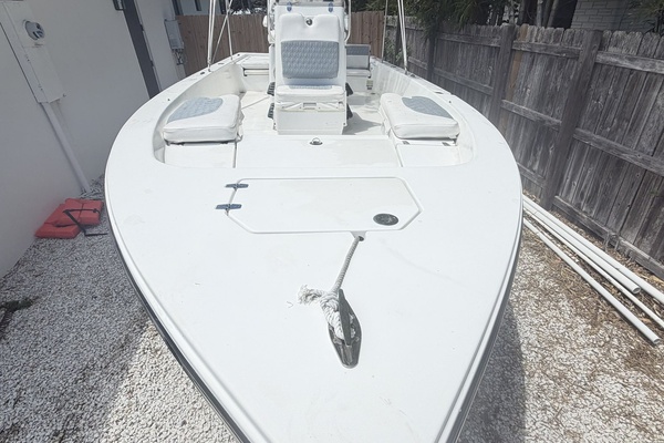 22ft Pathfinder Yacht For Sale