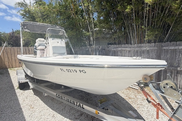 22-ft-Pathfinder-2012-2200- Stuart Florida United States  yacht for sale