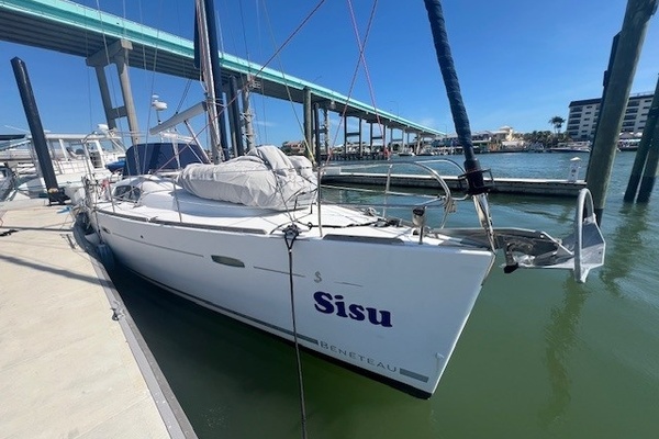 Sisu 43ft Beneteau Yacht For Sale