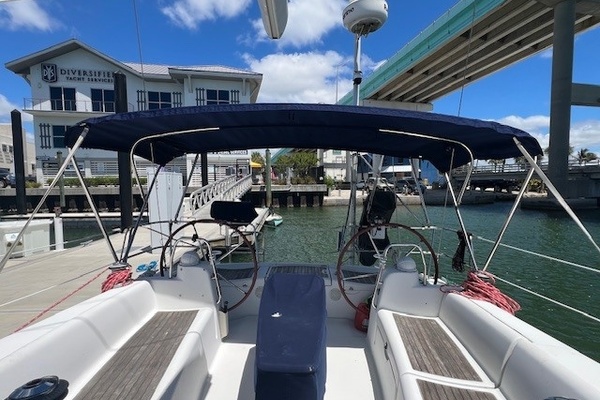 Sisu 43ft Beneteau Yacht For Sale