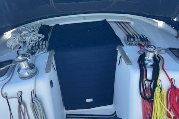 Sisu 43ft Beneteau Yacht For Sale