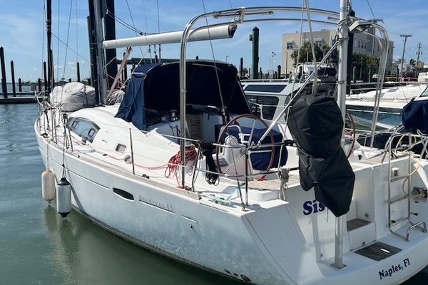 Sisu 43ft Beneteau Yacht For Sale