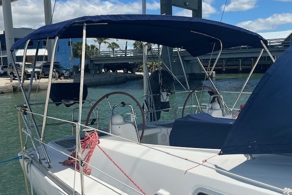 Sisu 43ft Beneteau Yacht For Sale